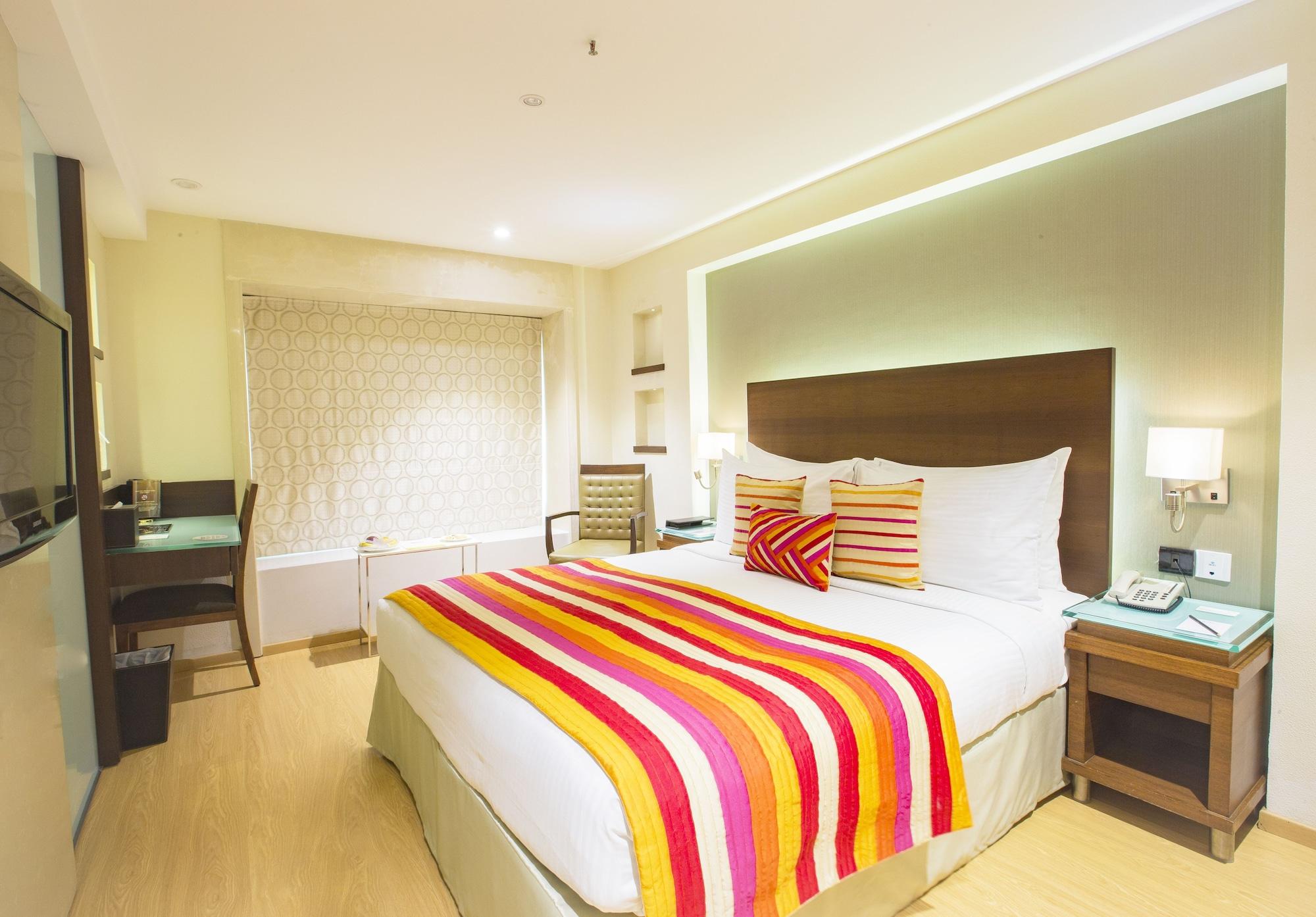 Hotel Bawa Continental Мумбаи Экстерьер фото