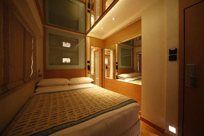 Hotel Bawa Continental Мумбаи Экстерьер фото